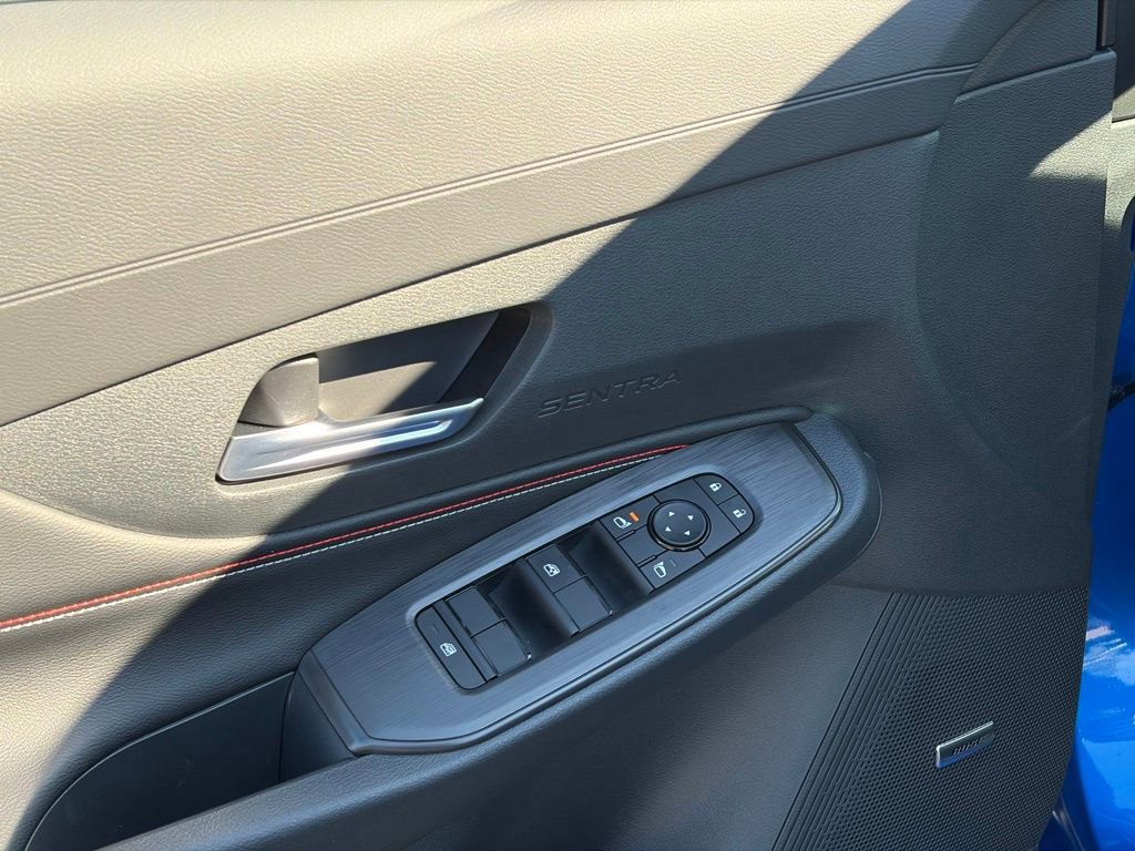 2026 Nissan Sentra SR - Photo 11