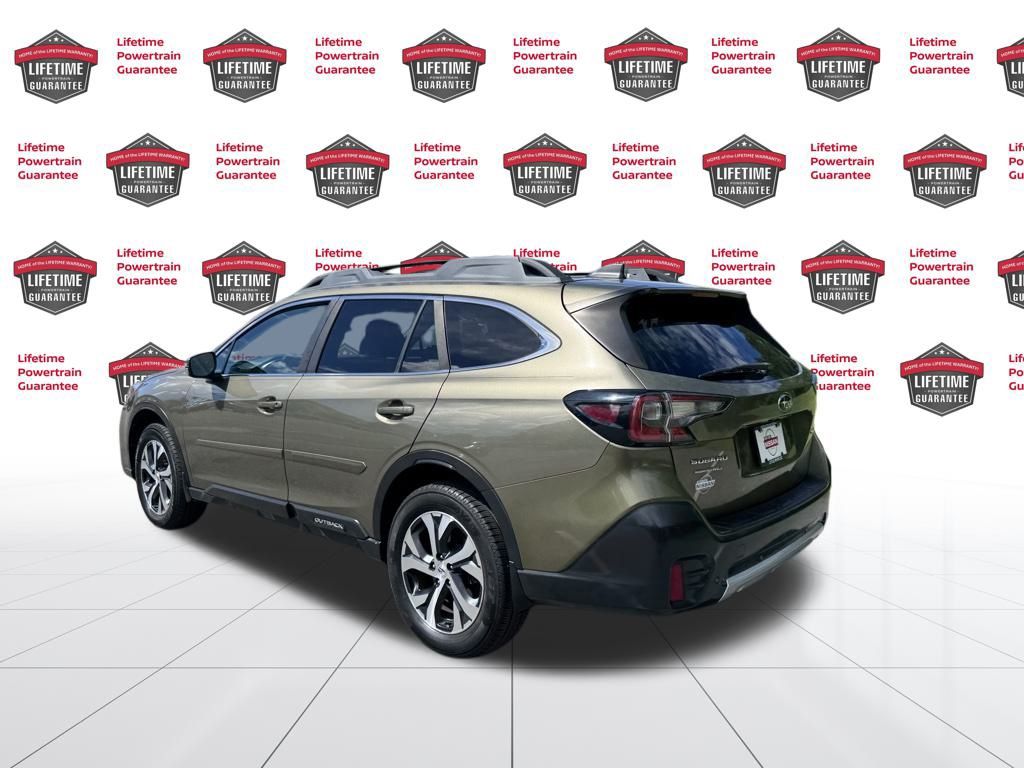 2020 Subaru Outback Limited photo 3