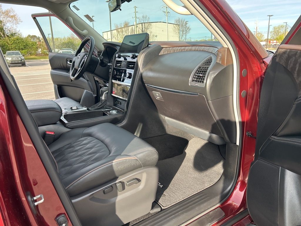 2024 Nissan Armada Platinum - Photo 32