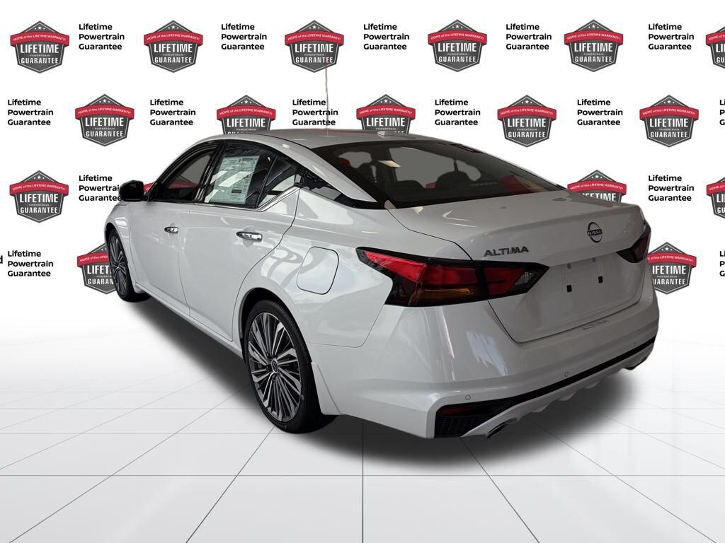 New 2025 Nissan Altima 2.5 SL Sedan