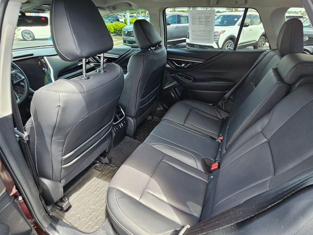 2025 Subaru Outback Limited - Photo 12