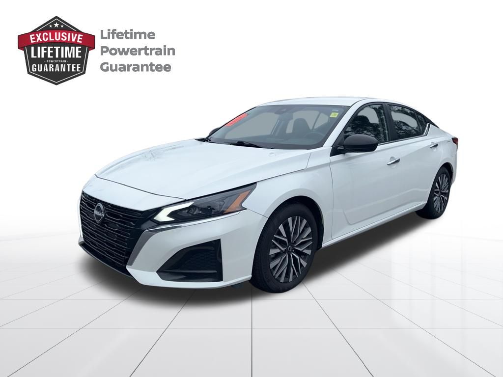 2024 Nissan Altima SV