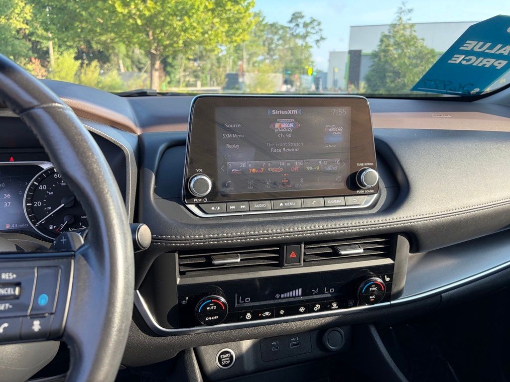 2023 Nissan Rogue SV - Photo 22