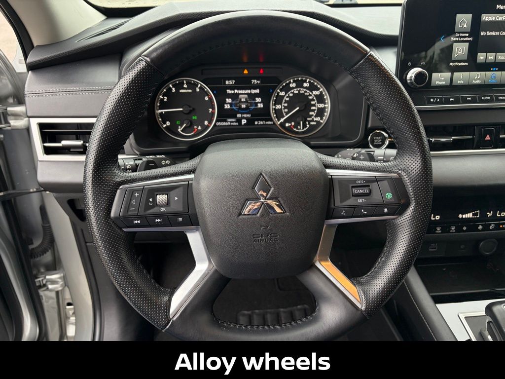 2024 Mitsubishi Outlander SE - Photo 17