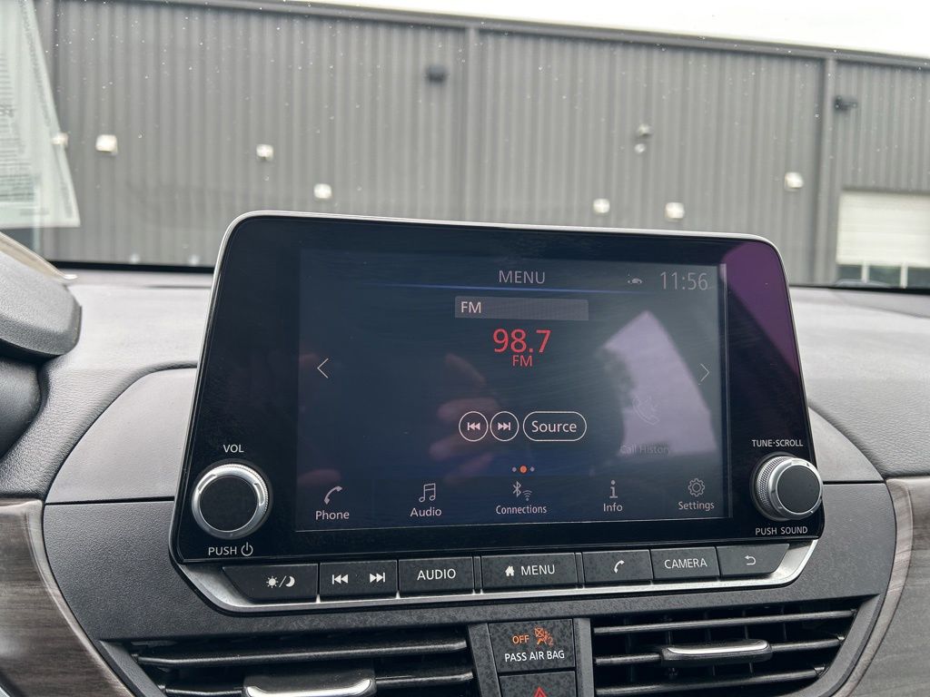 2025 Nissan Altima SV - Photo 12