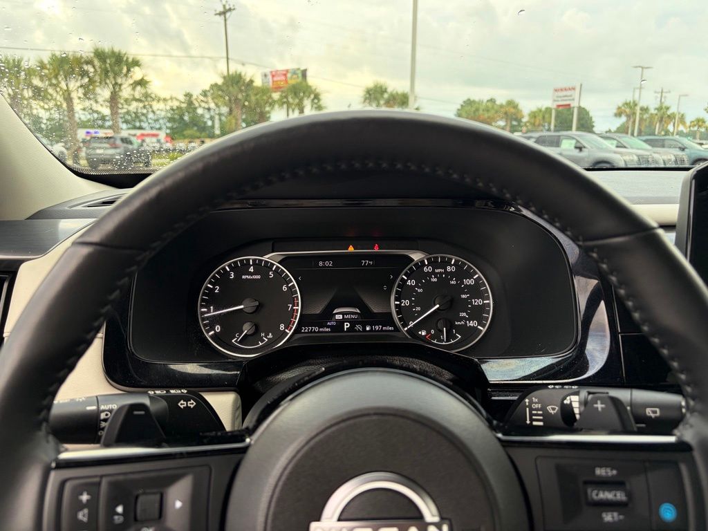 2025 Nissan Pathfinder SL - Photo 18