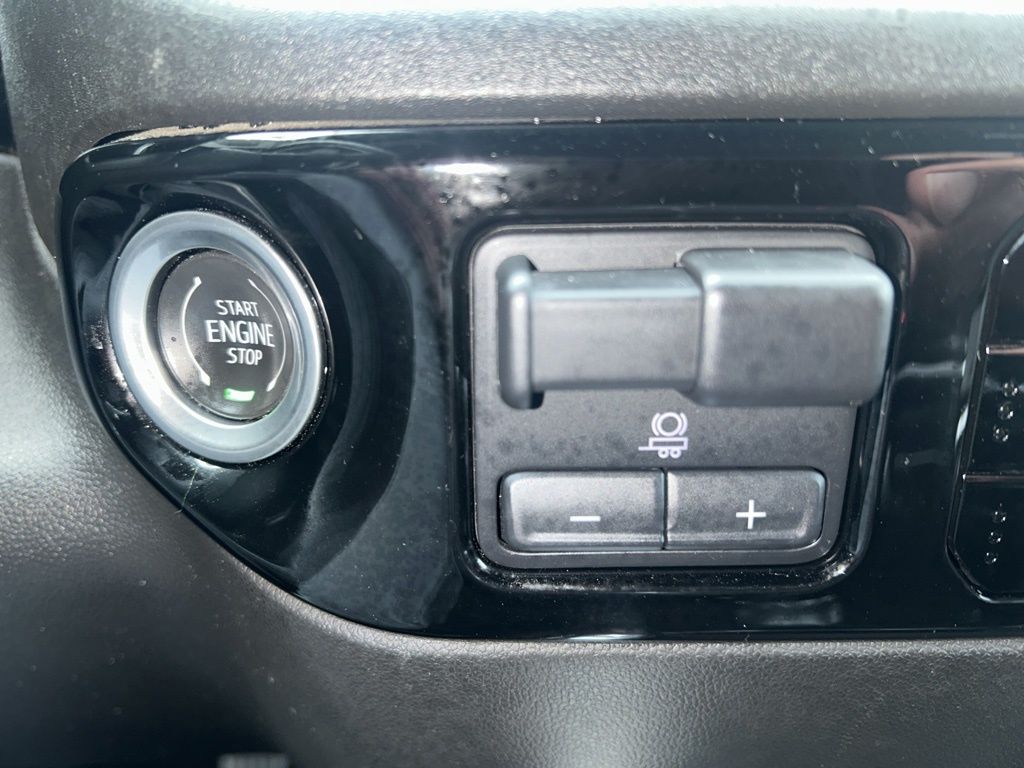 2023 Chevrolet Silverado 1500 LTZ - Photo 19