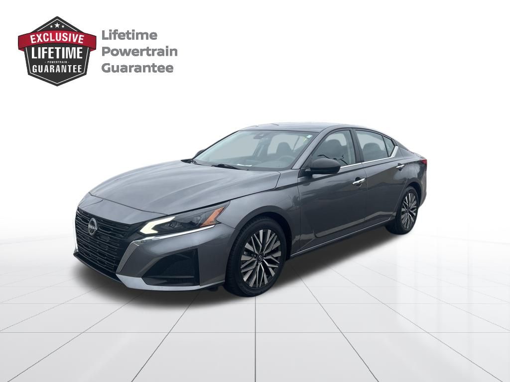 2024 Nissan Altima SV