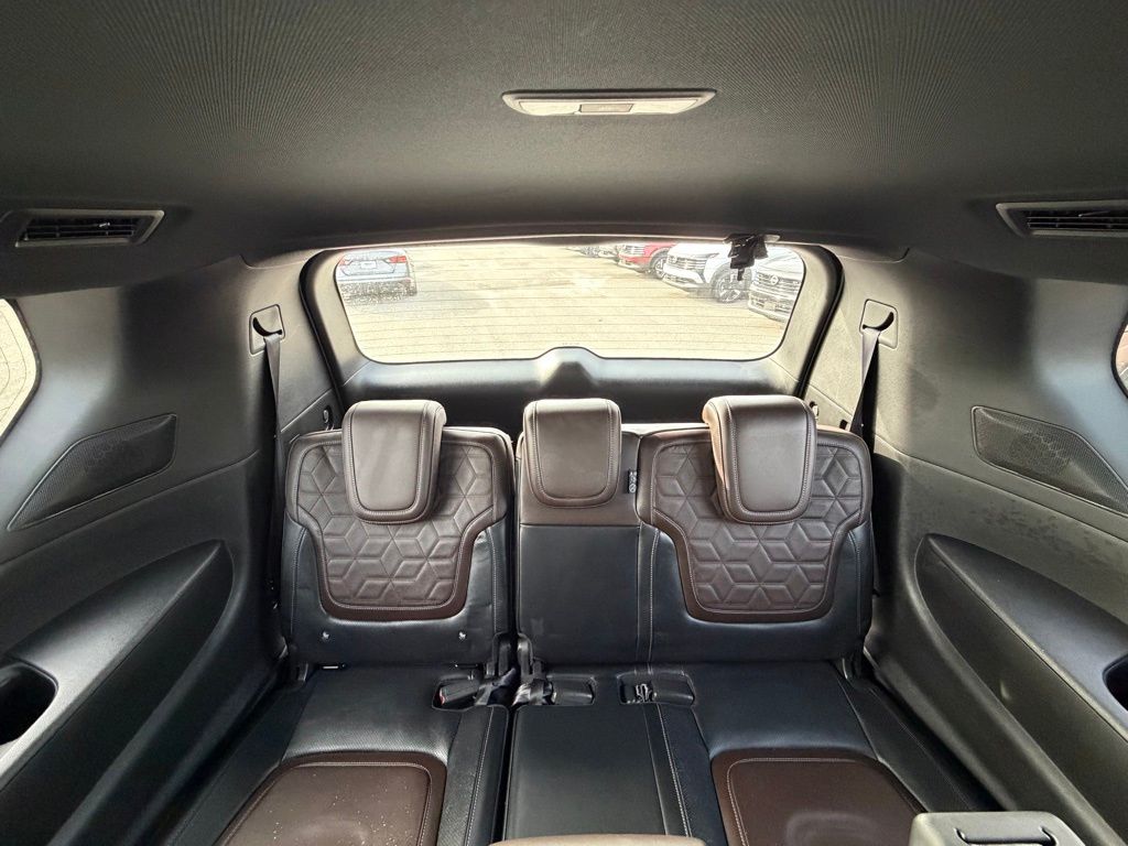 2025 Nissan Armada Platinum - Photo 29