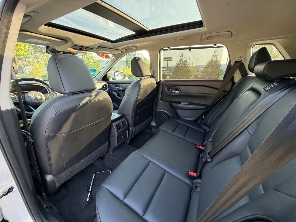 2023 Nissan Rogue SV - Photo 26