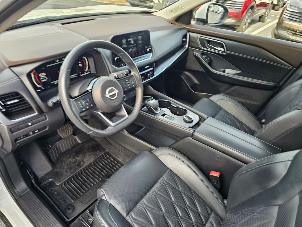 2023 Nissan Rogue Platinum - Photo 19