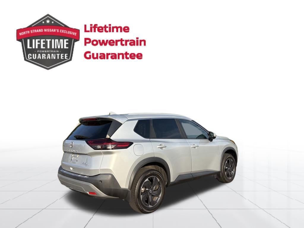 2023 Nissan Rogue SV - Photo 6