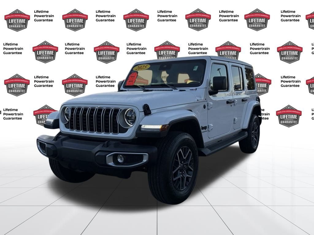 Used 2025 Jeep Wrangler Sahara SUV
