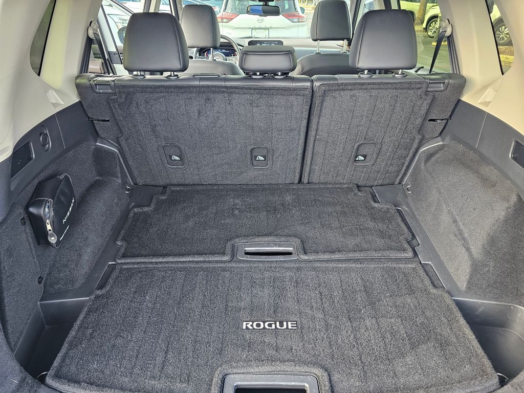 2023 Nissan Rogue Platinum - Photo 10