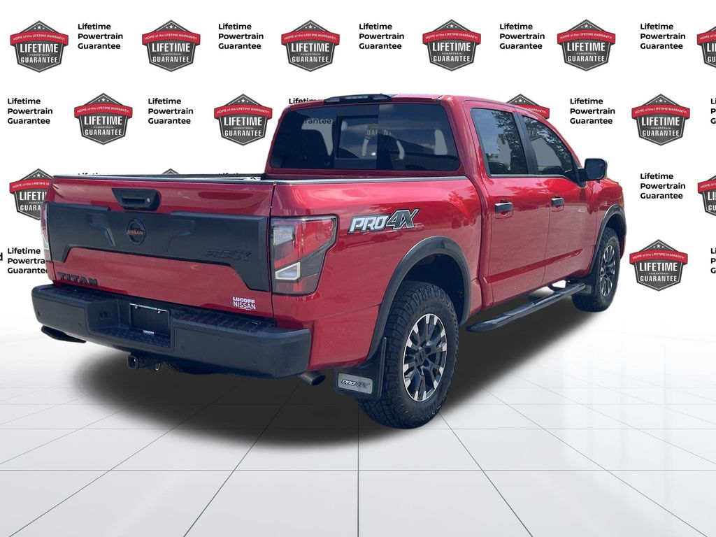2021 Nissan Titan PRO-4X photo 2
