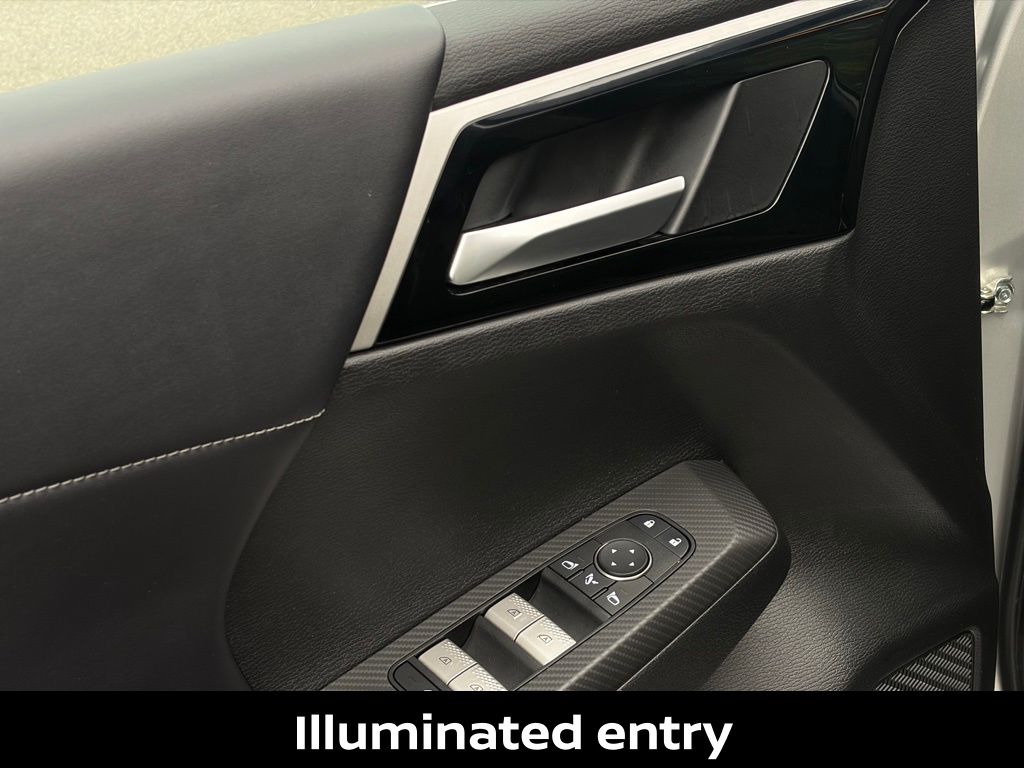 2024 Mitsubishi Outlander SE - Photo 14