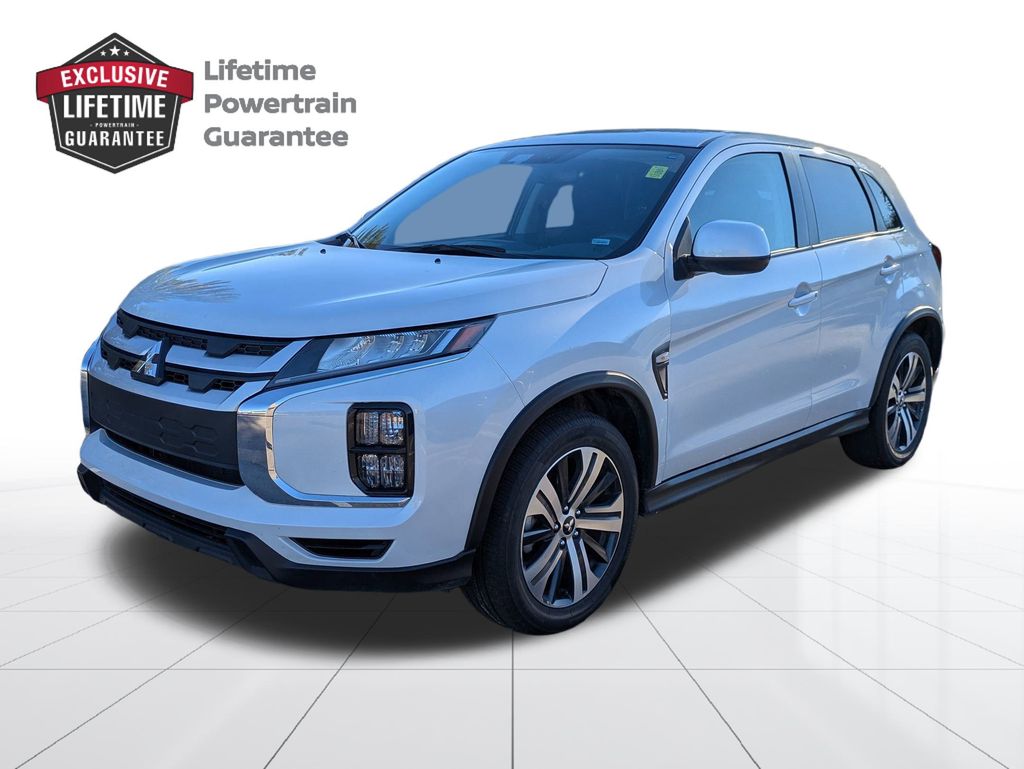 2024 Mitsubishi Outlander Sport ES LE SE photo 2