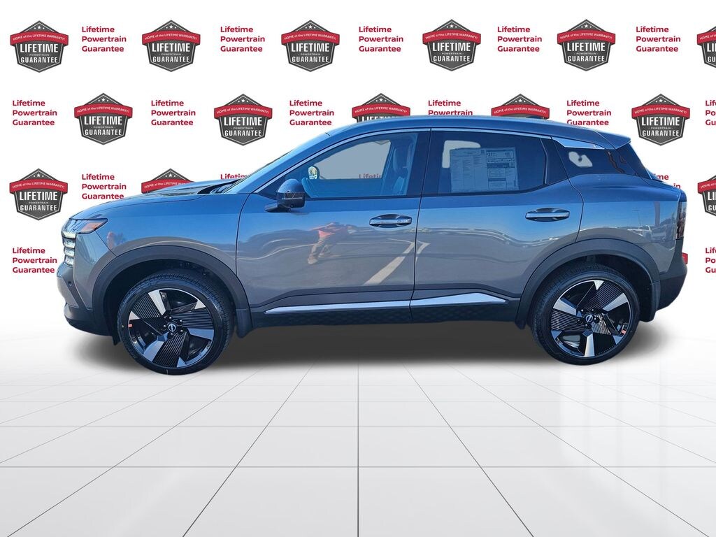 New 2026 Nissan Kicks SR SUV