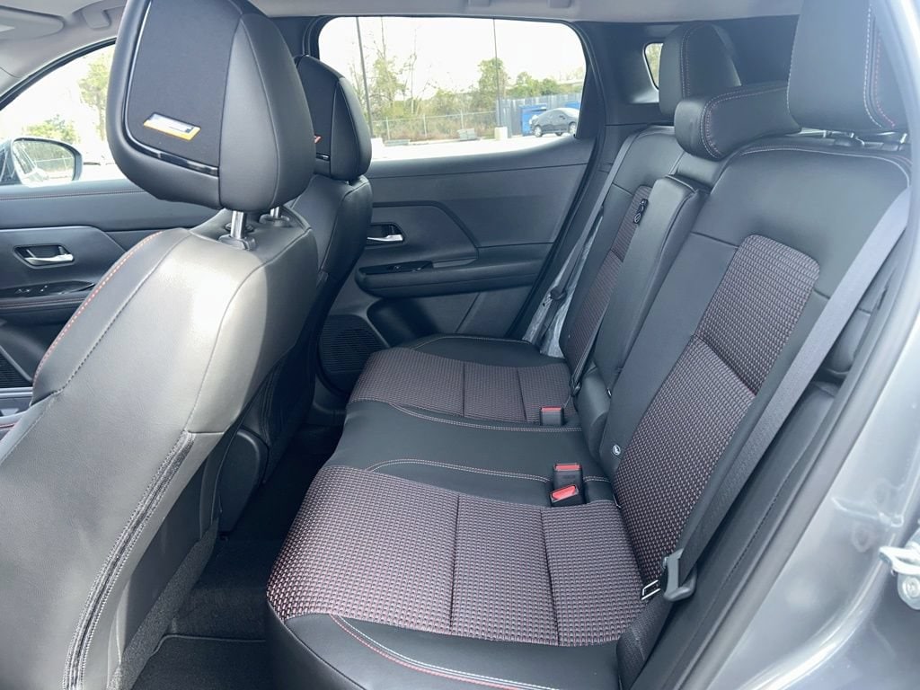 2026 Nissan KICKS SR - Photo 14