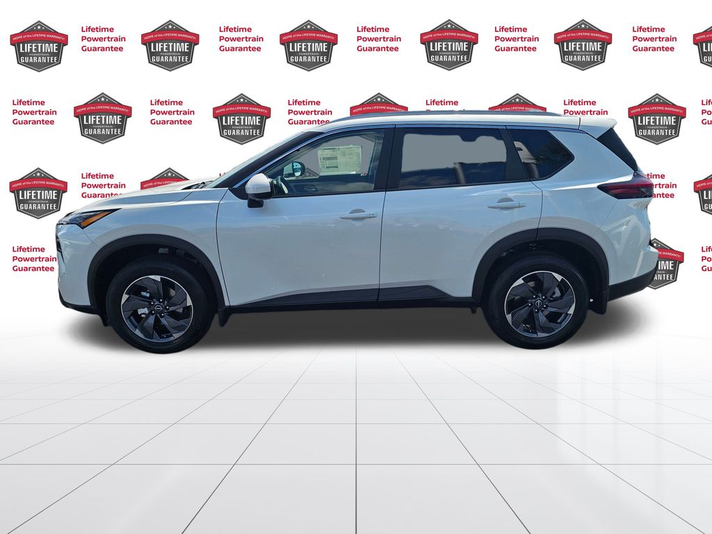 2026 Nissan Rogue SV photo 2