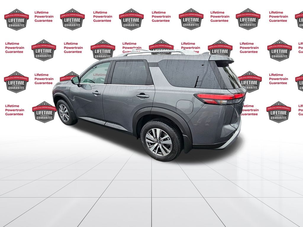 New 2025 Nissan Pathfinder SL SUV