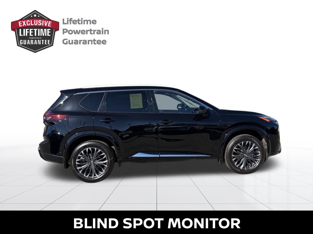 2025 Nissan Rogue Platinum - Photo 10