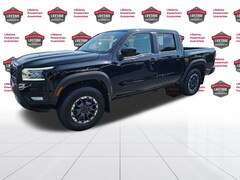 2025 Nissan Frontier PRO-4X Truck