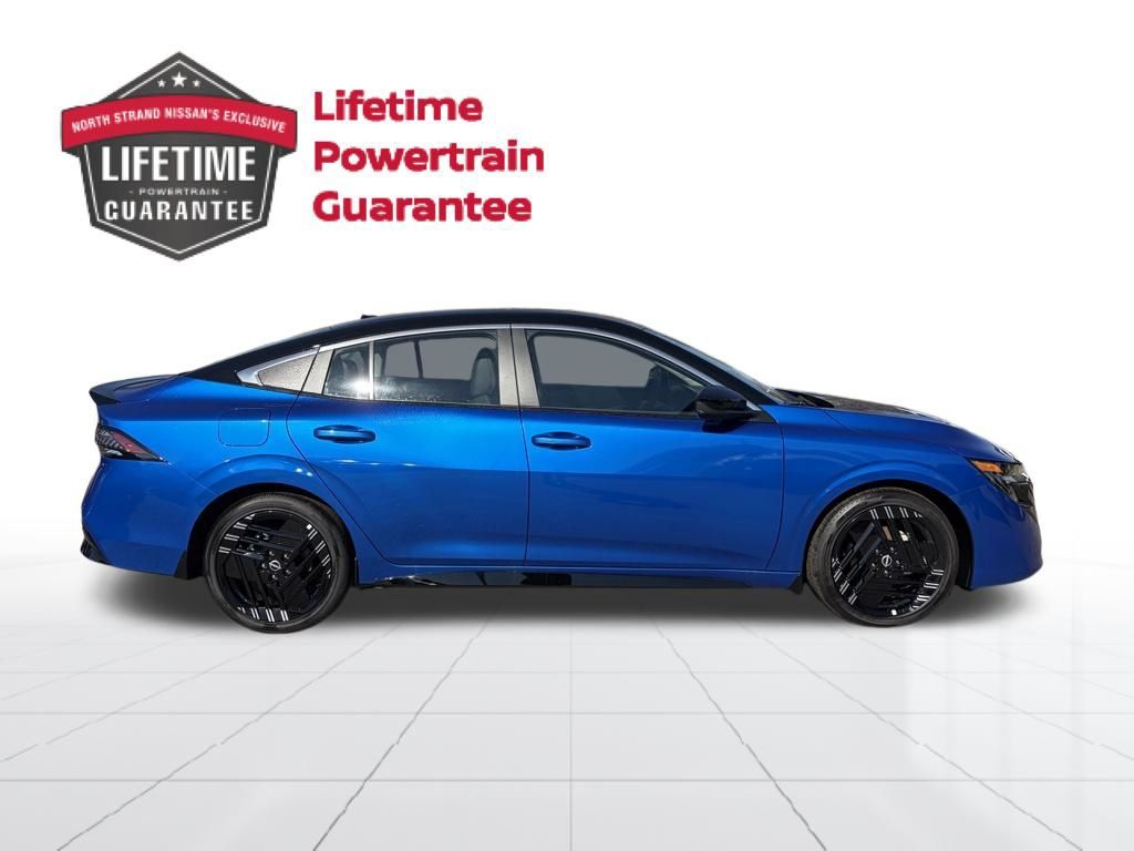 2026 Nissan Sentra SR - Photo 8