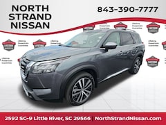 2025 Nissan Pathfinder Platinum SUV