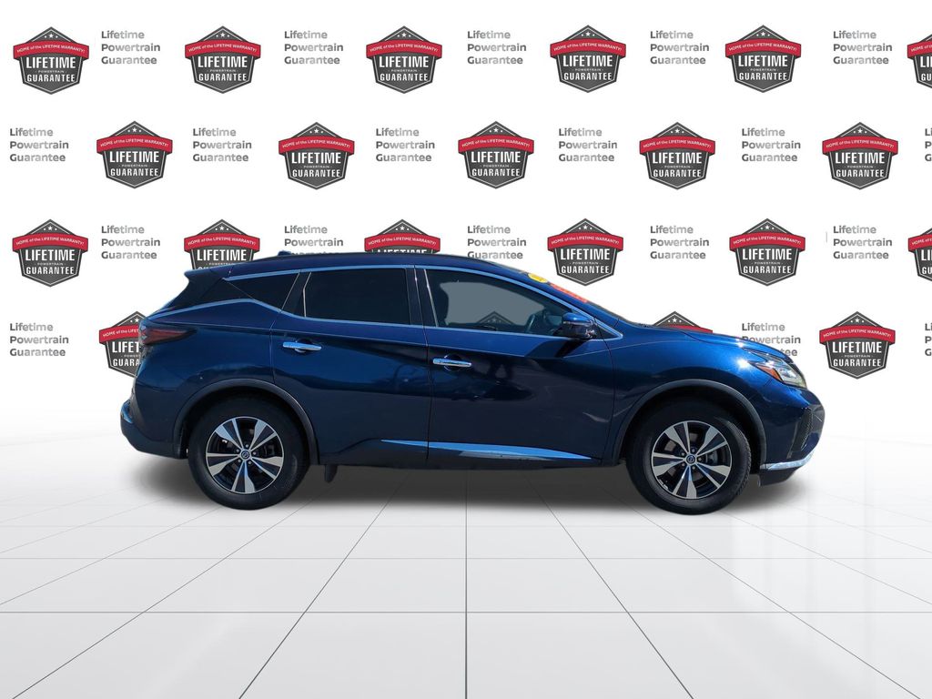 2020 Nissan Murano SV photo 2