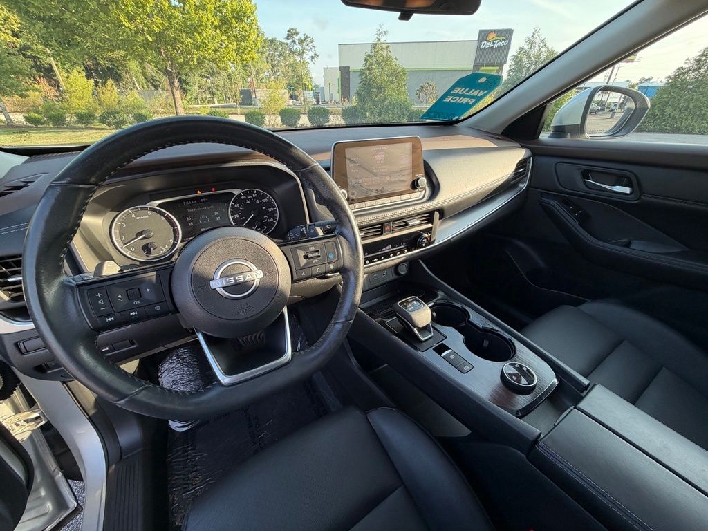 2023 Nissan Rogue SV - Photo 19