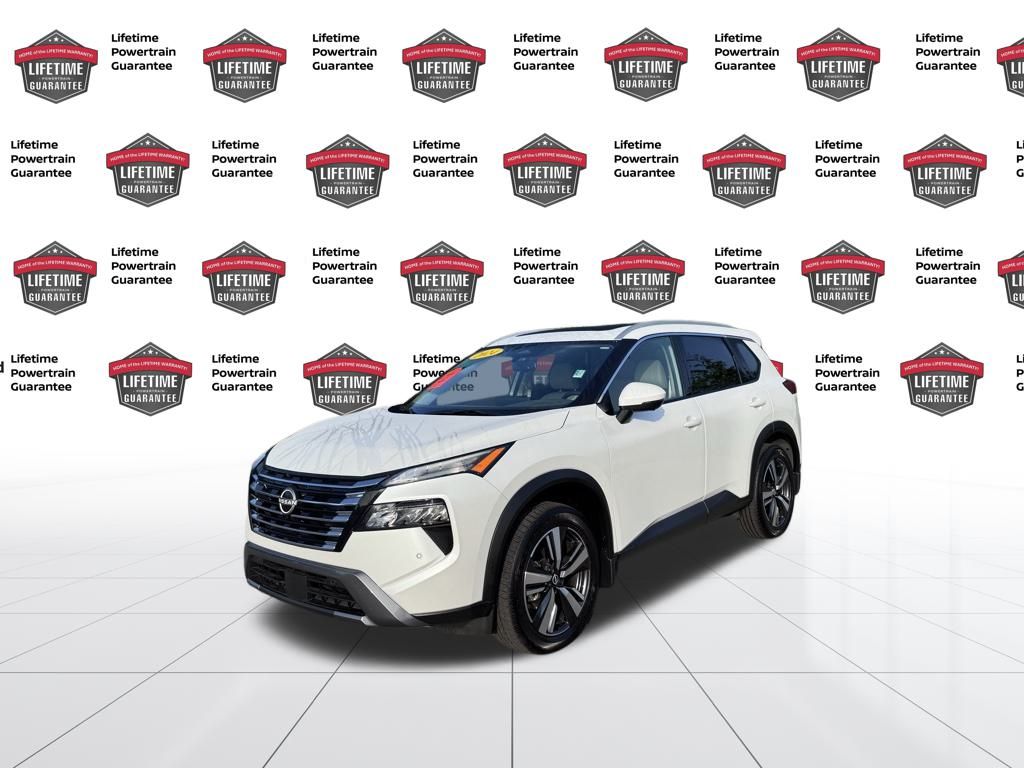 2024 Nissan Rogue SL's photo