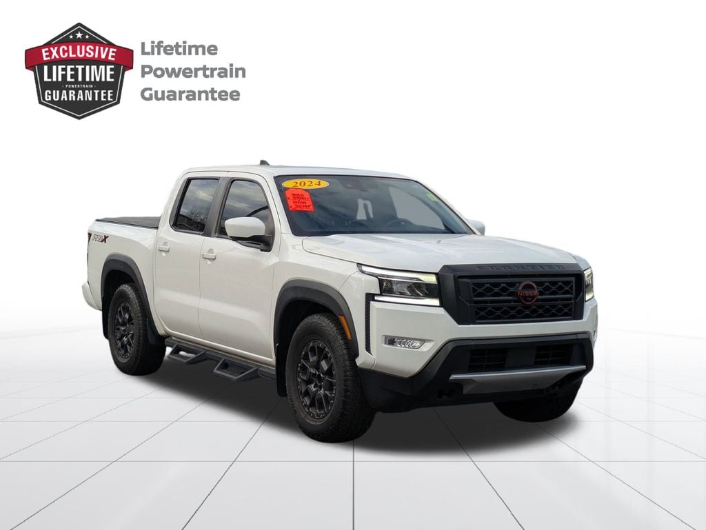 2024 Nissan Frontier PRO-X's photo