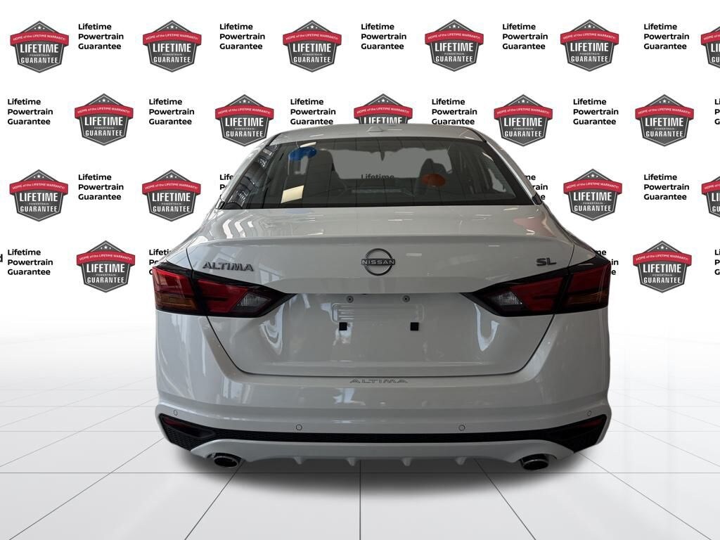New 2025 Nissan Altima 2.5 SL Sedan