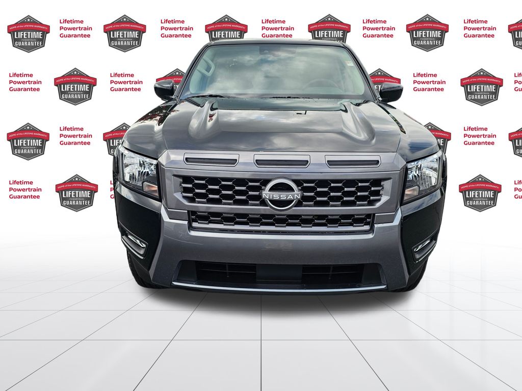 2025 Nissan Frontier SV photo 4