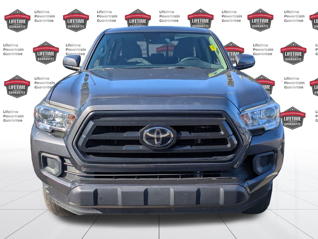 2021 Toyota Tacoma SR5 photo 2