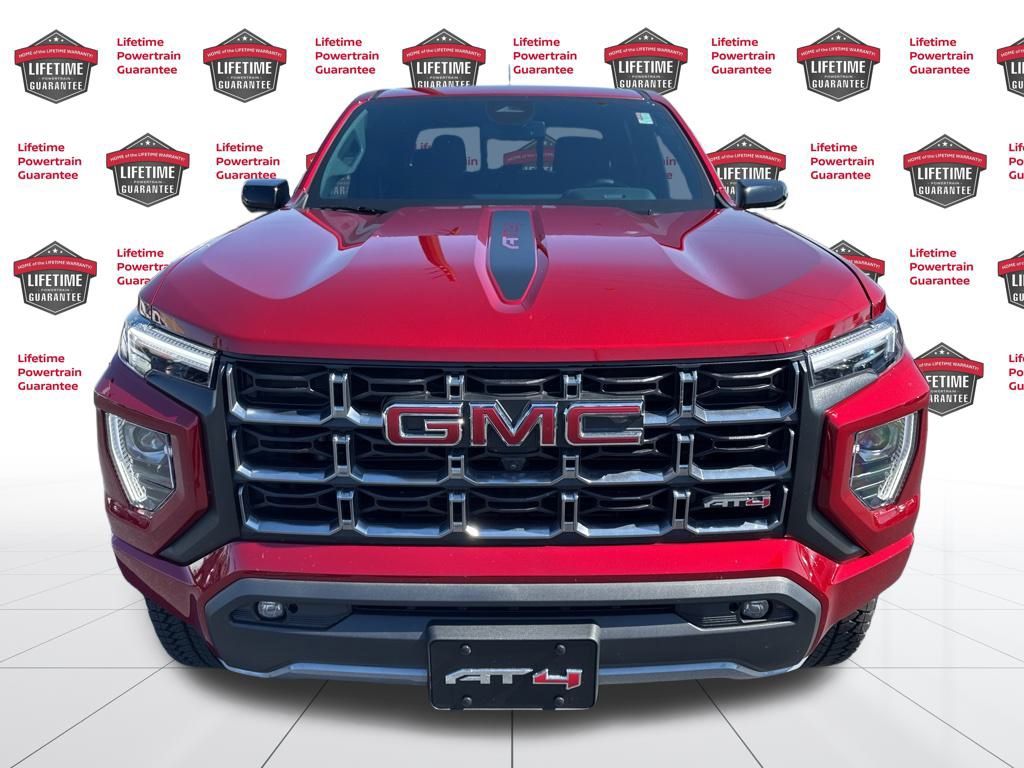 2024 Gmc Canyon AT4 photo 2