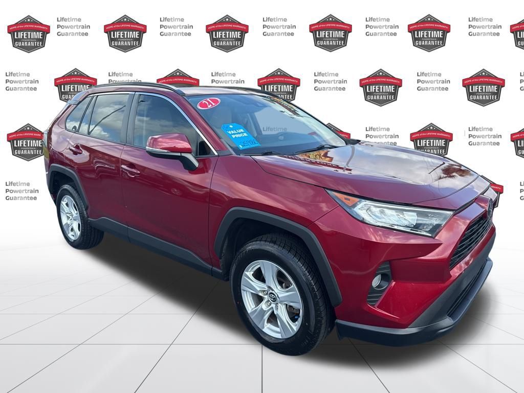 2021 Toyota RAV4 XLE Premium photo 2