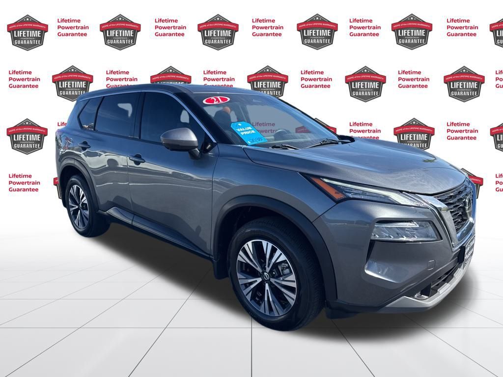 2021 Nissan Rogue SV photo 2
