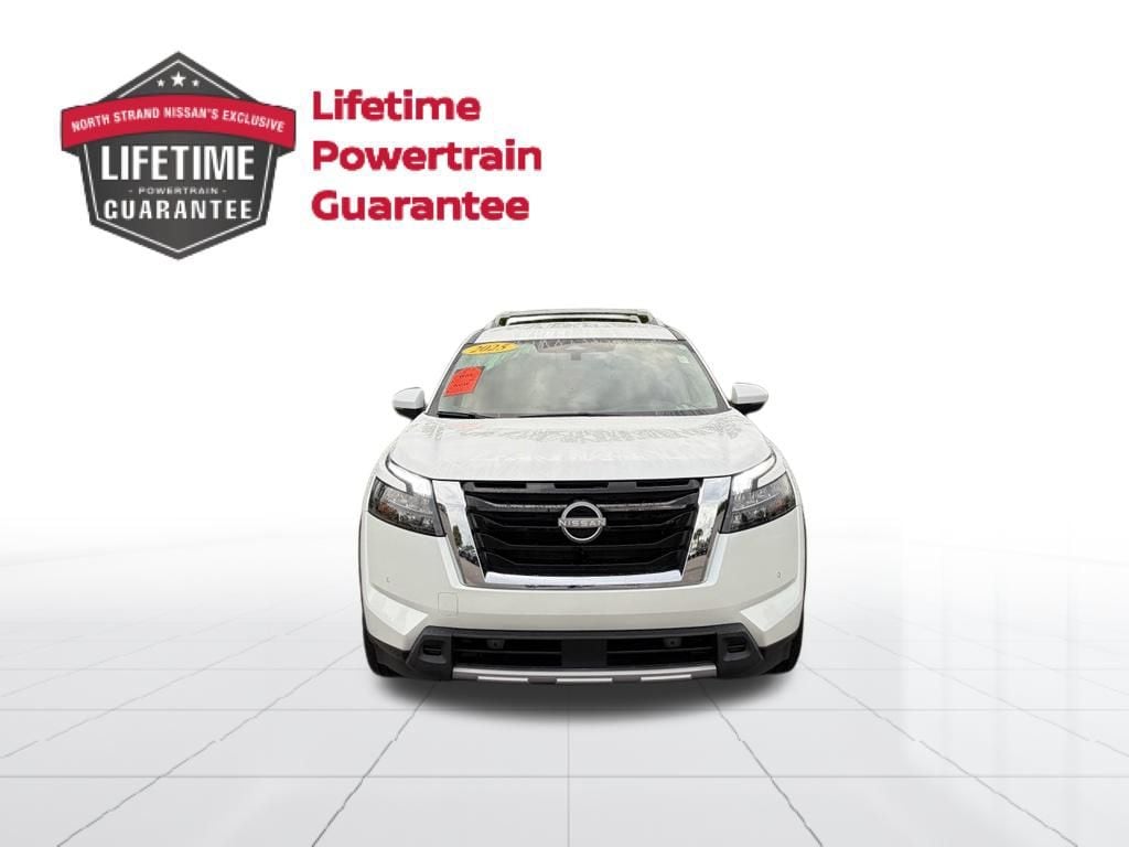 2025 Nissan Pathfinder SL - Photo 10