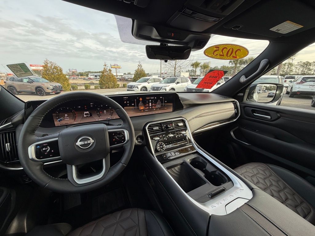 2025 Nissan Armada Platinum - Photo 23