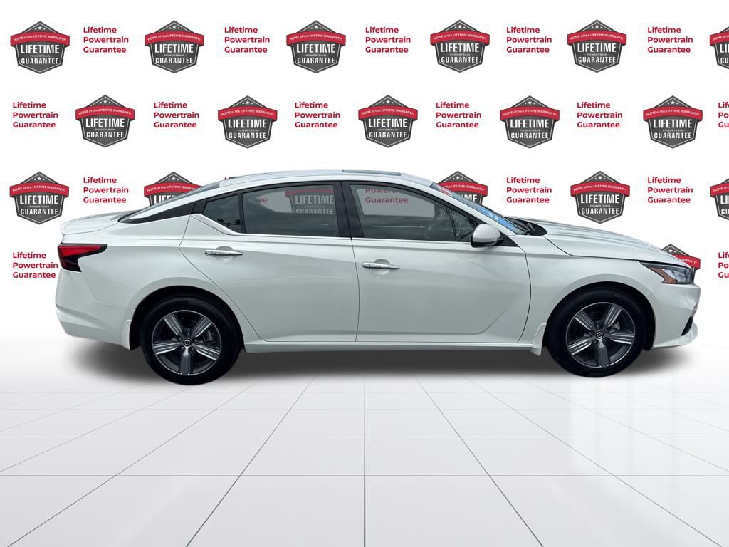 2022 Nissan Altima 2.5 SL photo 4