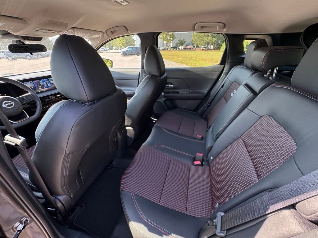 2026 Nissan KICKS SR - Photo 21