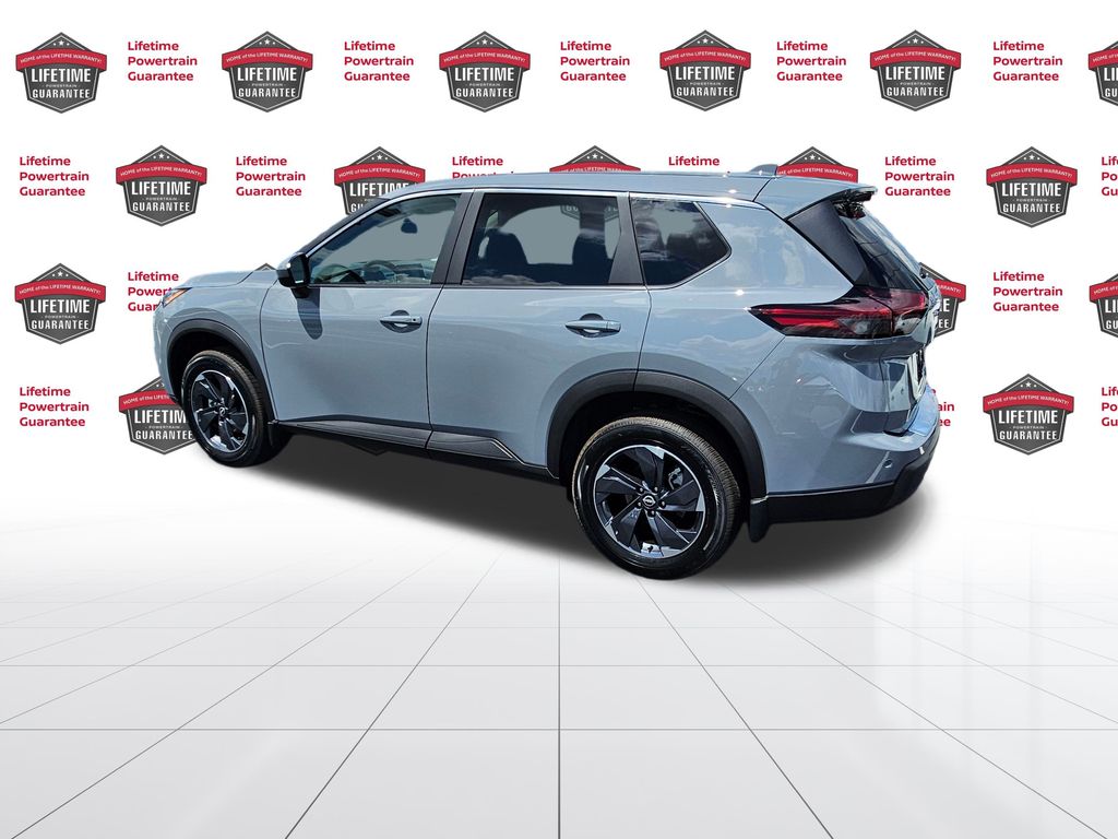 2026 Nissan Rogue SV photo 3
