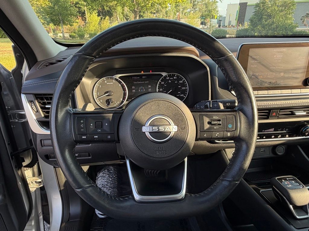 2023 Nissan Rogue SV - Photo 15