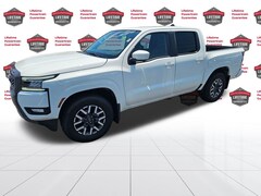 2025 Nissan Frontier SL Truck