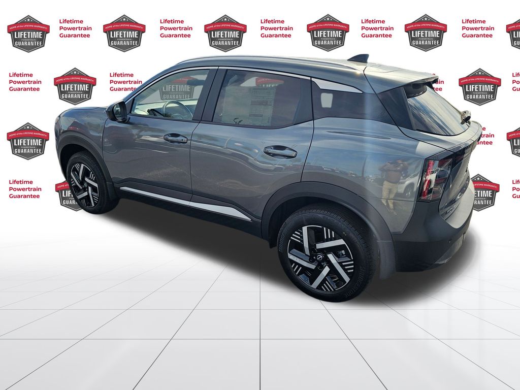 2026 Nissan Kicks SV photo 3