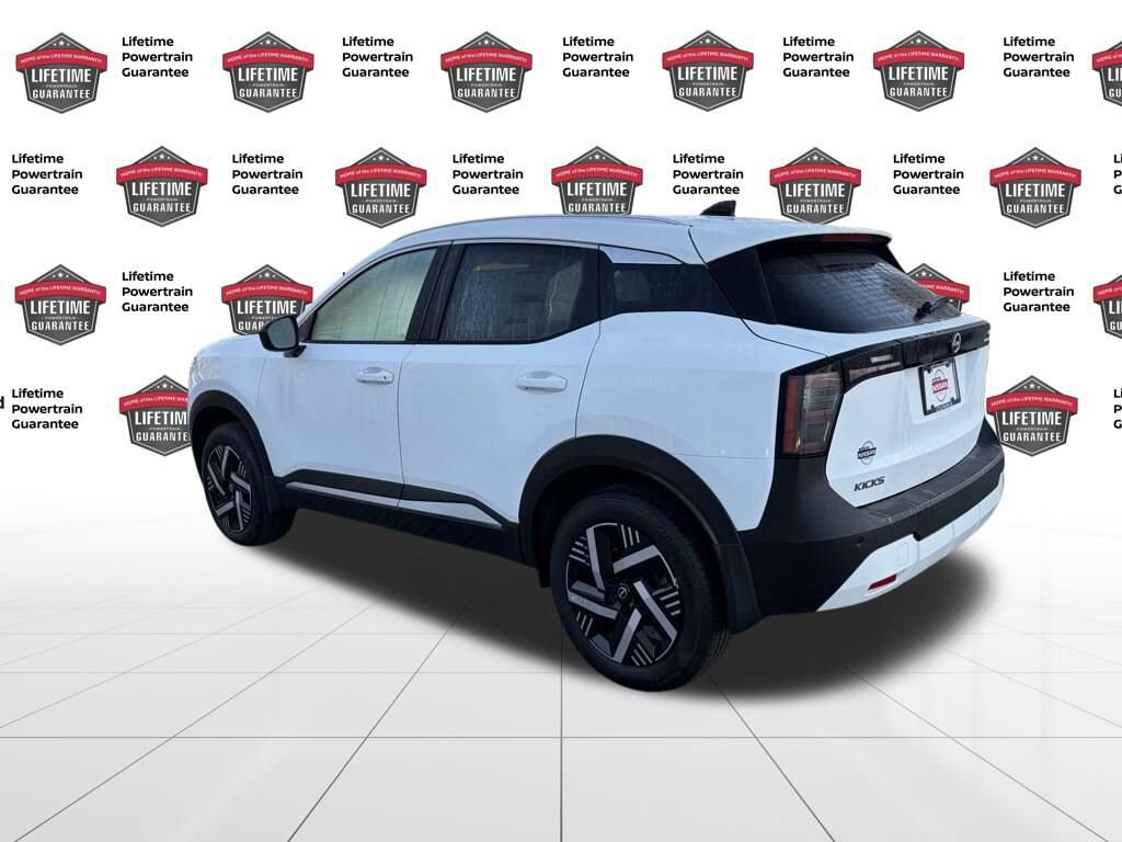 New 2026 Nissan Kicks SV SUV