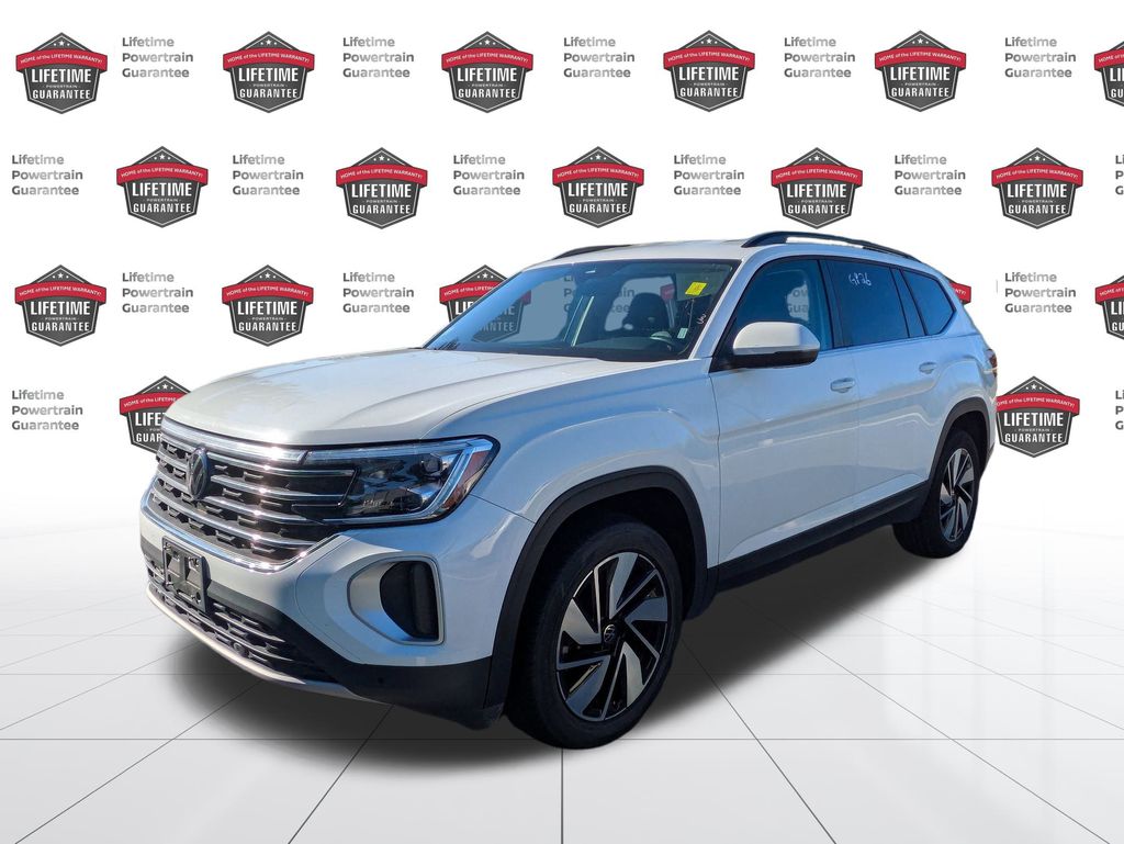 2024 Volkswagen Atlas SE Technology photo 2