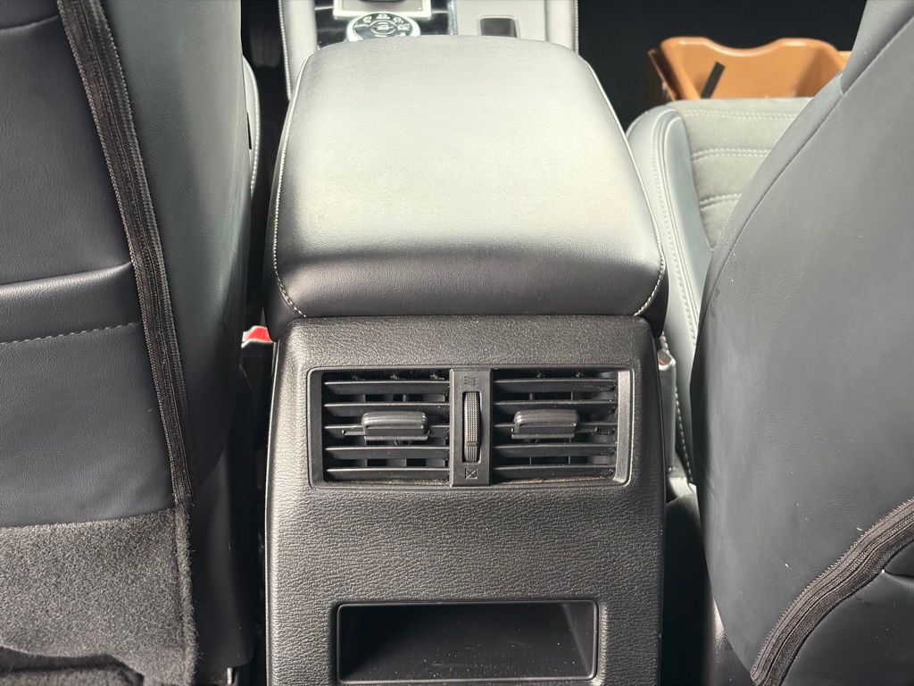 2024 Mitsubishi Outlander SE - Photo 26